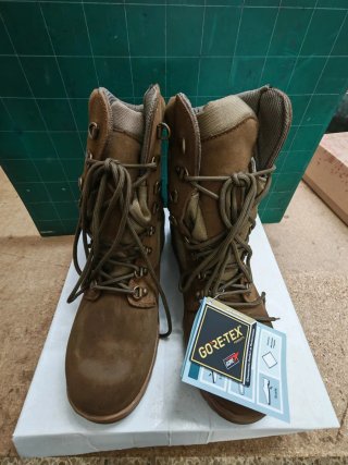 Bota impermeable El Corte Inglés Talla 42