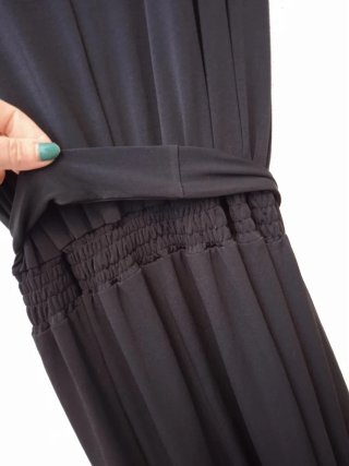Mono negro fluido vestir T.52-54