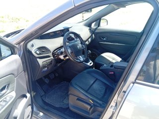 Renault Scenic 2012