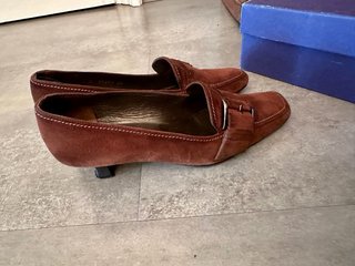 Zapatos Stuart Weitzman Marrones Talla X