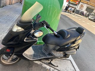 Kymco Grand Dink 125cc Negra