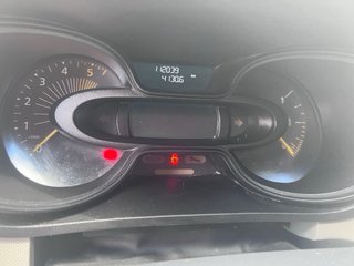 Renault Trafic 2017 mixta 9 plazas