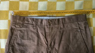 Pantalón chino estampado Zara Man talla 38
