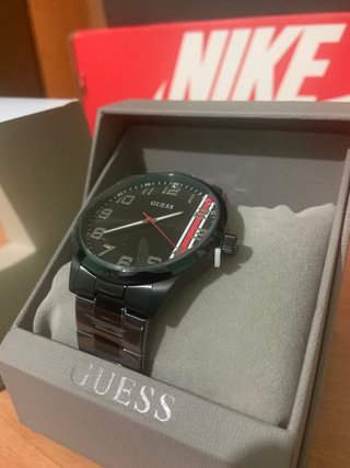Reloj GUESS U1468G3 Nuevo con caja | Negro