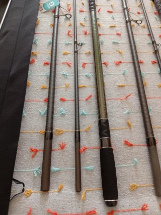Lote 2 Canne e 2 Mulinelli Surfcasting