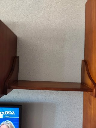 Mobile in legno provenzale in pino