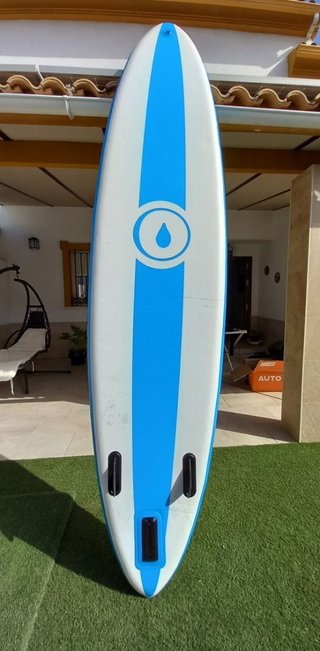 Tavola paddle surf 2 SETTIMANE DI UTILIZZO. TRATTABILE