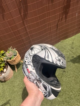 Cascos de moto LS2 y guantes