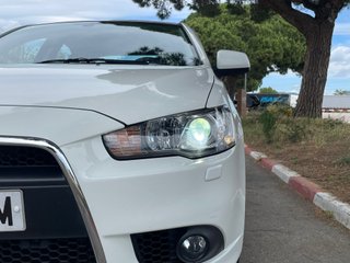 Mitsubishi Lancer Sportback 1.8 MIVEC 6S-CVT Instyle