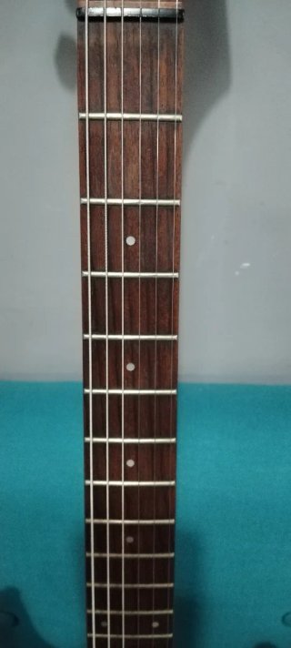 Guitarra Eléctrica Samick Plateada