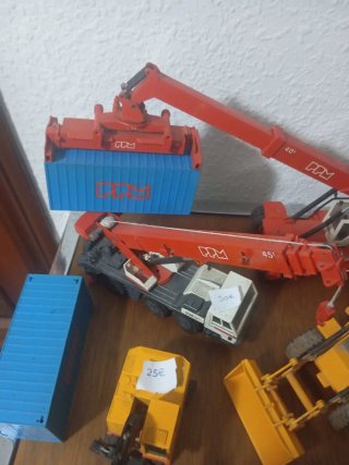 Lote 5 Macchine da Costruzione in Metallo
