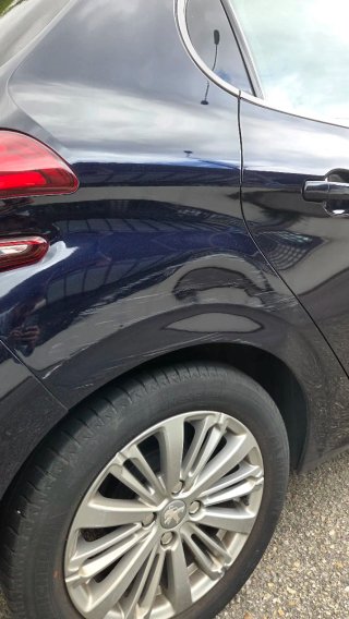 Peugeot 208 2016