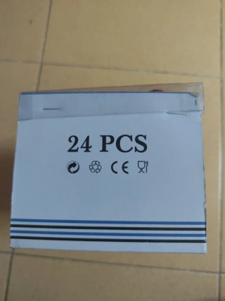 Scatole da 24 cucchiai ZAY in legno e metallo