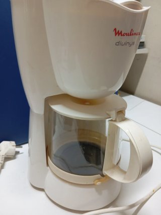Cafetera Moulinex Divinys