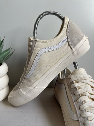 Zapatillas Vans Beige y Gris