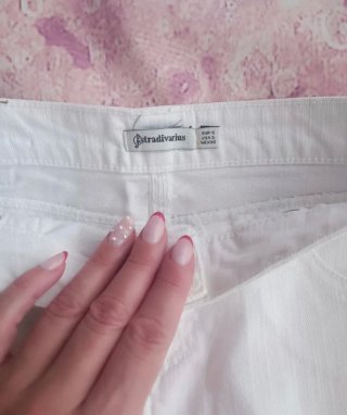 Falda vaquera blanca Stradivarius