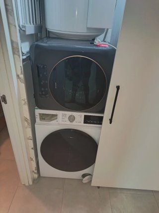 Base elevadora premium lavadora con cajón negro