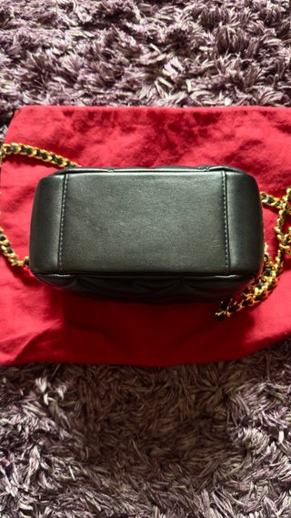 Bolso CH Negro Dorado