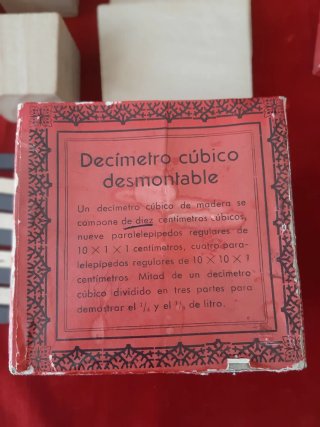 Decímetro Cúbico, Desmontable. Madera
