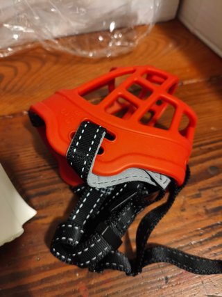 Museruola cane silicone rosso