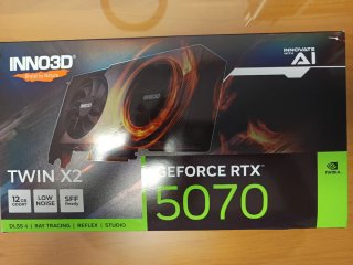 Caja Tarjeta Gráfica INNO3D GeForce RTX 5070