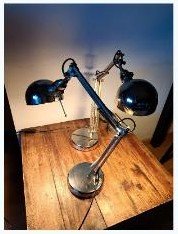 Lámpara de escritorio IKEA bronce-peltre