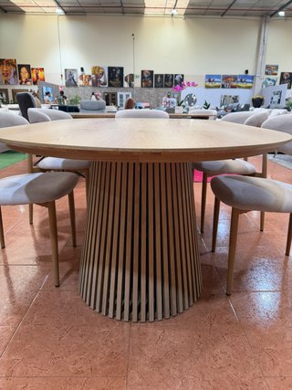 Mesa comedor extensible y 6 sillas