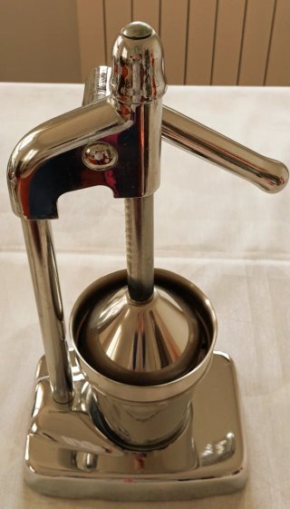 Exprimidor Manual Acero Inoxidable
