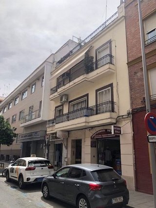 Piso en alquiler en Los Remedios en Sevilla