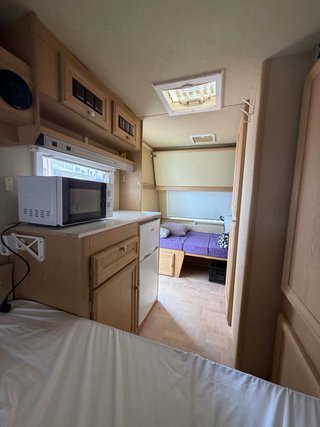 Caravana Kip Grey-Line