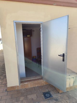 Vendo piso en la c/ Granado cerca del club Cantely