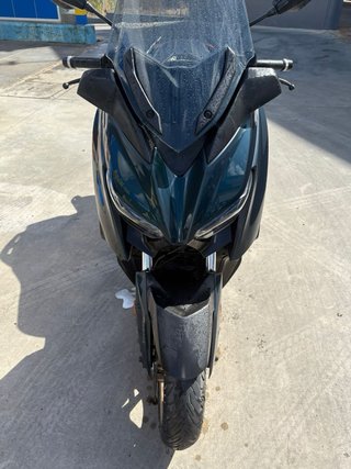Yamaha X max tech max