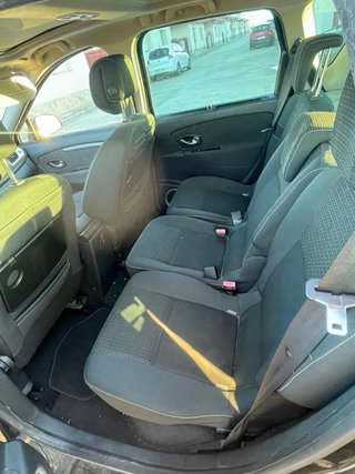 Renault Scenic 2010