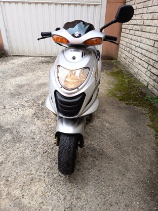 Suzuki Katana 50cc Scooter