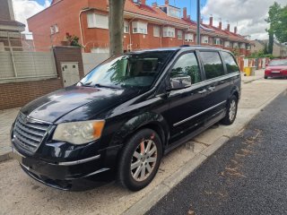 Chrysler Grand Voyager Negra. año 2011