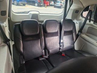 Chrysler Grand Voyager Negra. año 2011