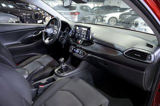 Hyundai i30   1.0 TGDI Tecno Fastback