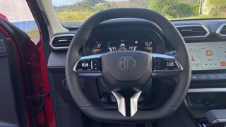 MG ZS 1.5 HEV LUXURY 197 5P