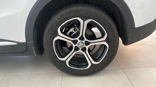 MG ZS 1.5 HEV LUXURY 197 5P