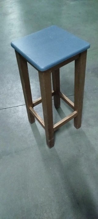Taburetes madera pino