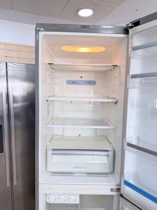 Frigorífico Combi Lg Inox 192cm No Frost A+