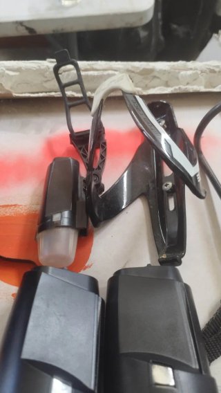 Accesorios Bicicleta: Luces, Pedales, Portabidón