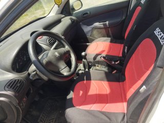 Peugeot 206 2001