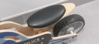 Bicicleta de madera Policía