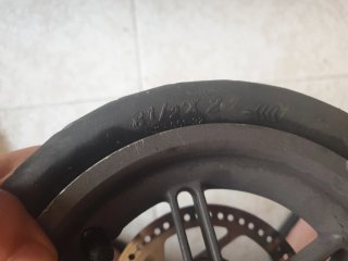 Rueda patinete eléctrico con disco