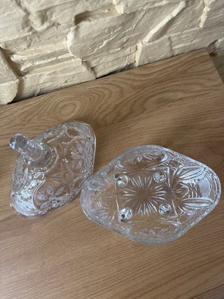 Bombonera de cristal decorada