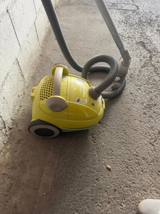 Aspiradora Electrolux Amarilla