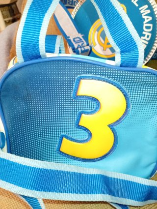 Lote de 4 mochilas infantiles