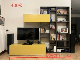Mobile TV con libreria e contenitori
