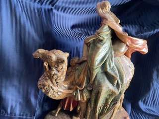 Figura cerámica Reyes Magos camello